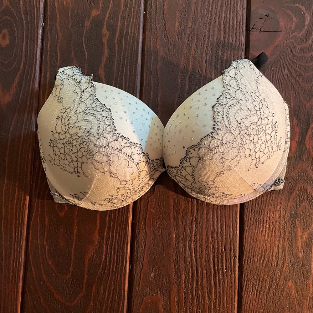 Lightly used, La Senza Bra.